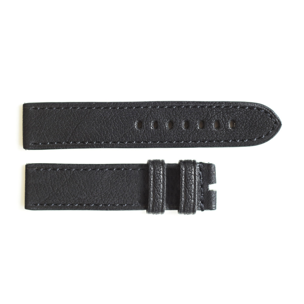 Strap black, tone in tone, size M