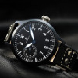 Nav B-Uhr 47 Handaufzug Black 