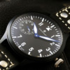 Nav B-Uhr 47 Handaufzug Black 