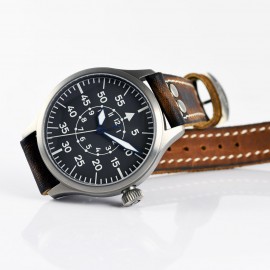 Nav B-Uhr 47 Titan B-Type Central Second