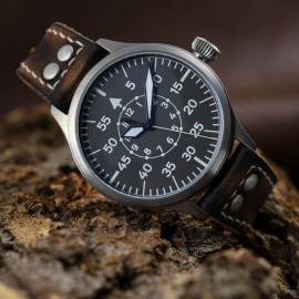Nav B-Uhr 47 Titan B-Type Central Second