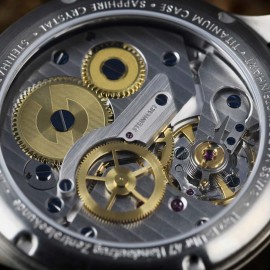 Nav B-Uhr 44 Titan A Muster Zentralsekunde