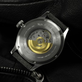 Nav B-Uhr 44 date