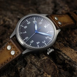 Nav B-Uhr 47 Titan A-Type Central Second