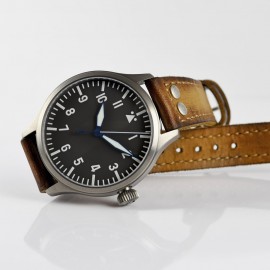 Nav B-Uhr 47 Titan A-Type Central Second